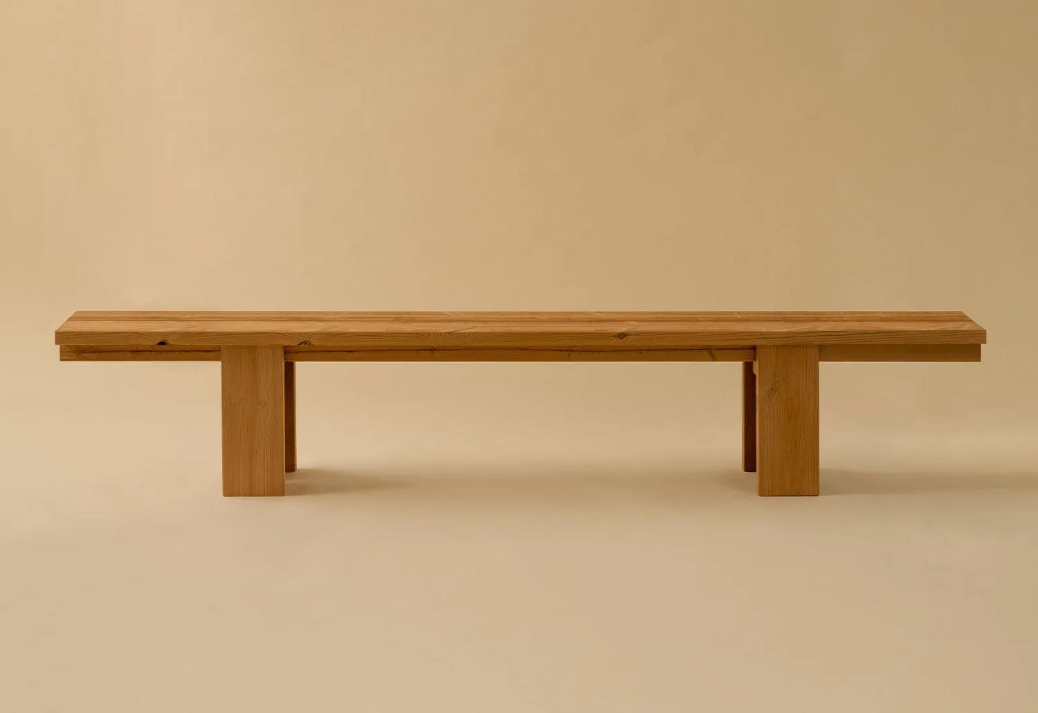 013 Osa Outdoor Bench