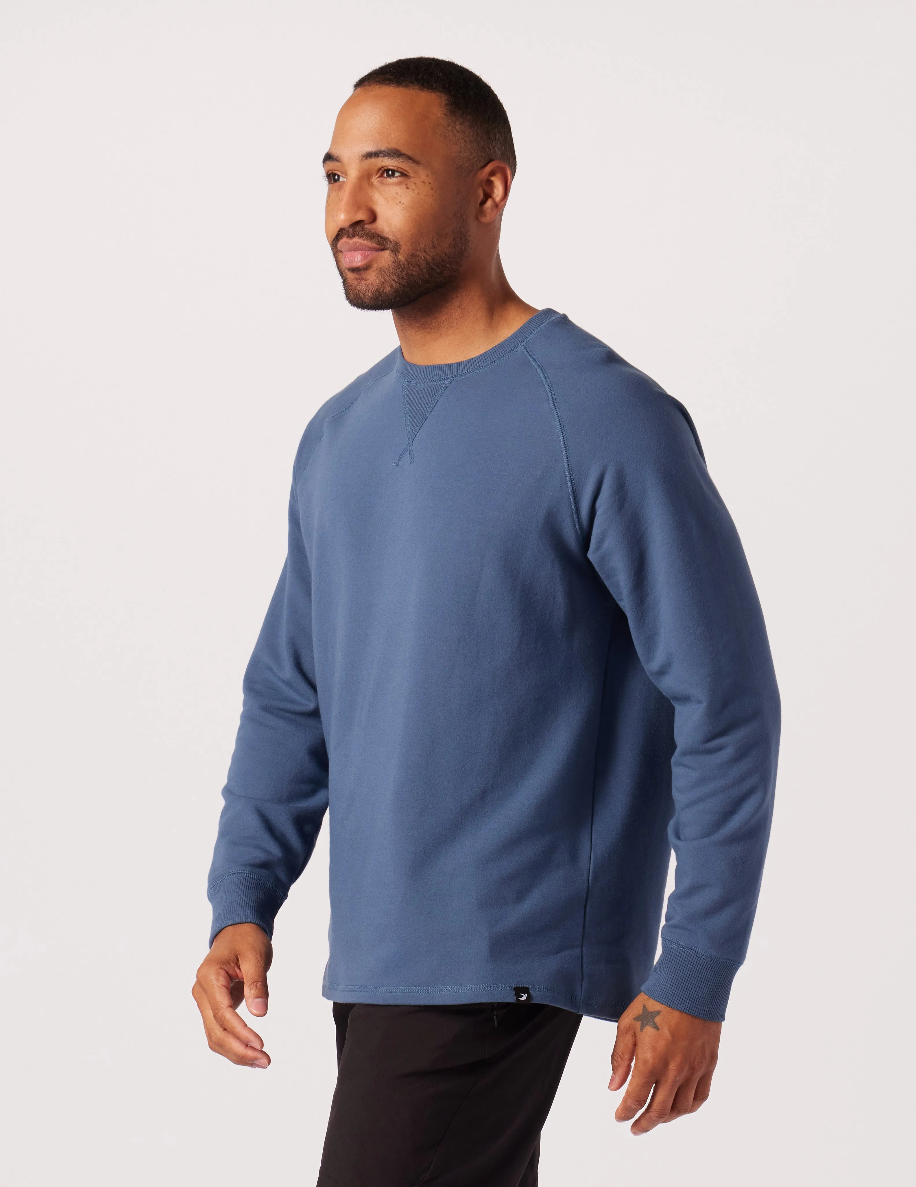 Dakota Crewneck: Washed Blue