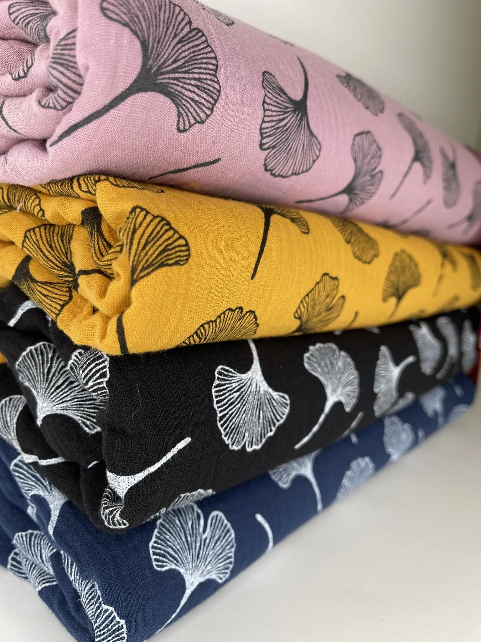 Double Gauze  Muslin Fabric with Gingko Print