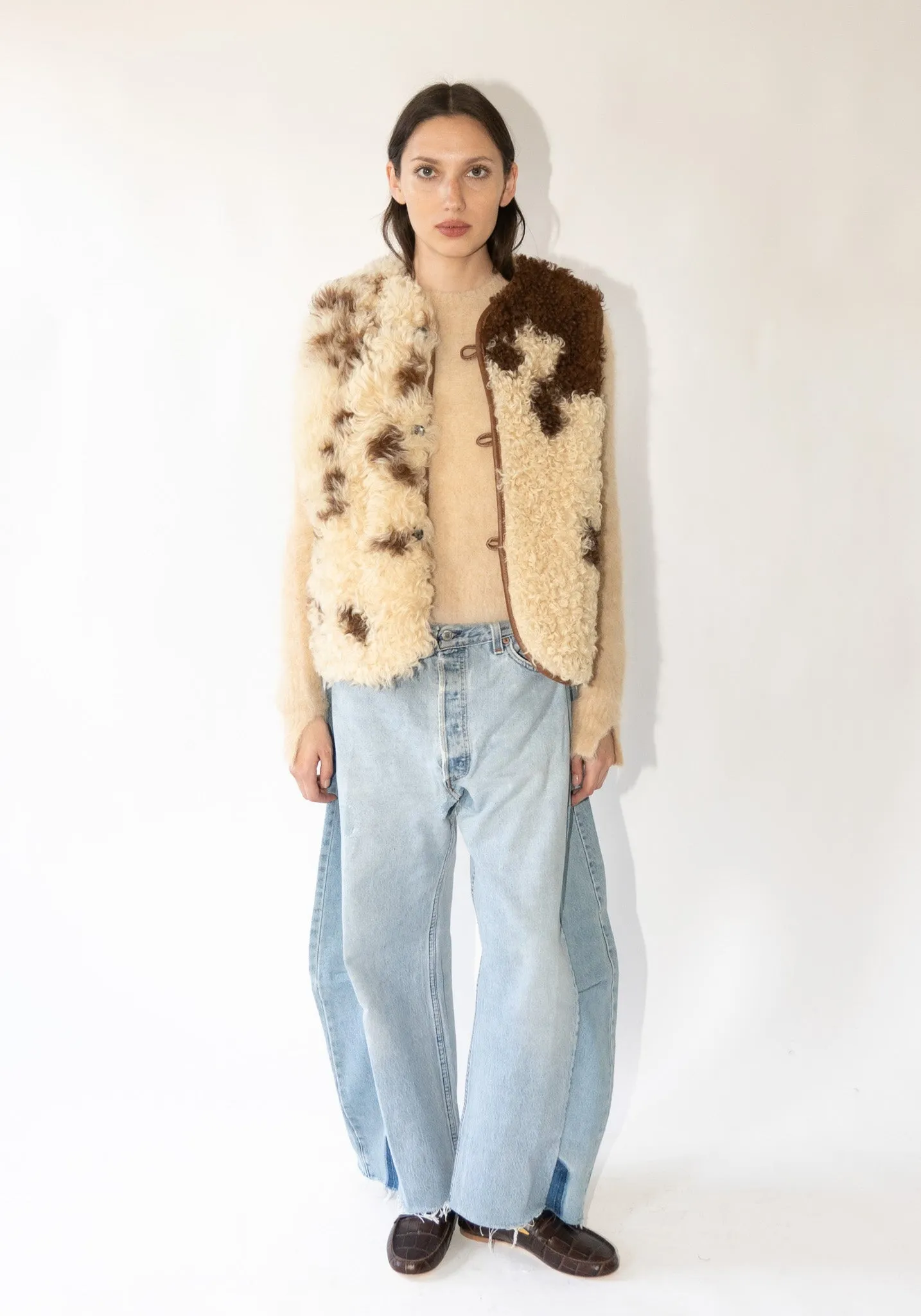 Ella Sheepskin Vest in Cow