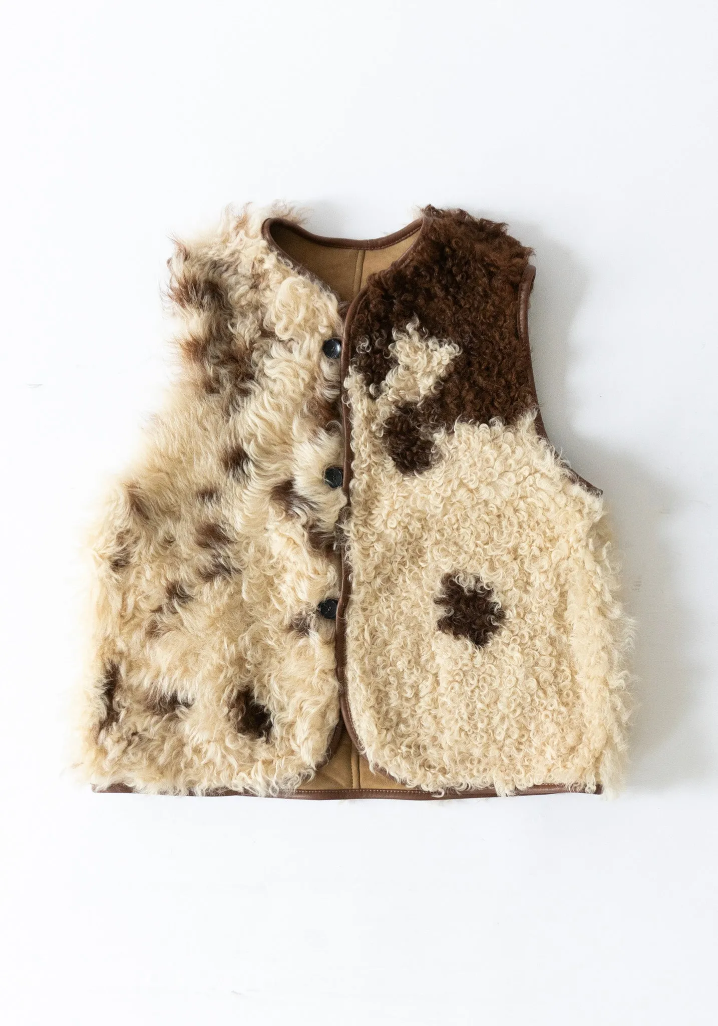 Ella Sheepskin Vest in Cow