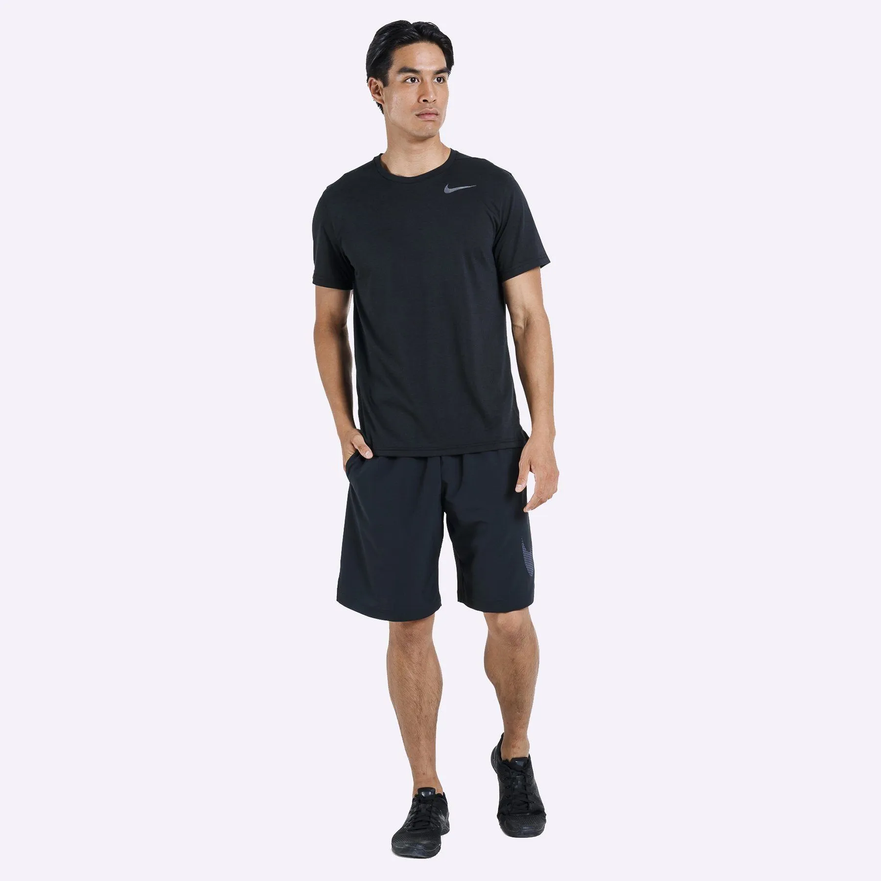 Nike - Breathe Men's Dri-FIT Training Top - Black/Metallic Hematite