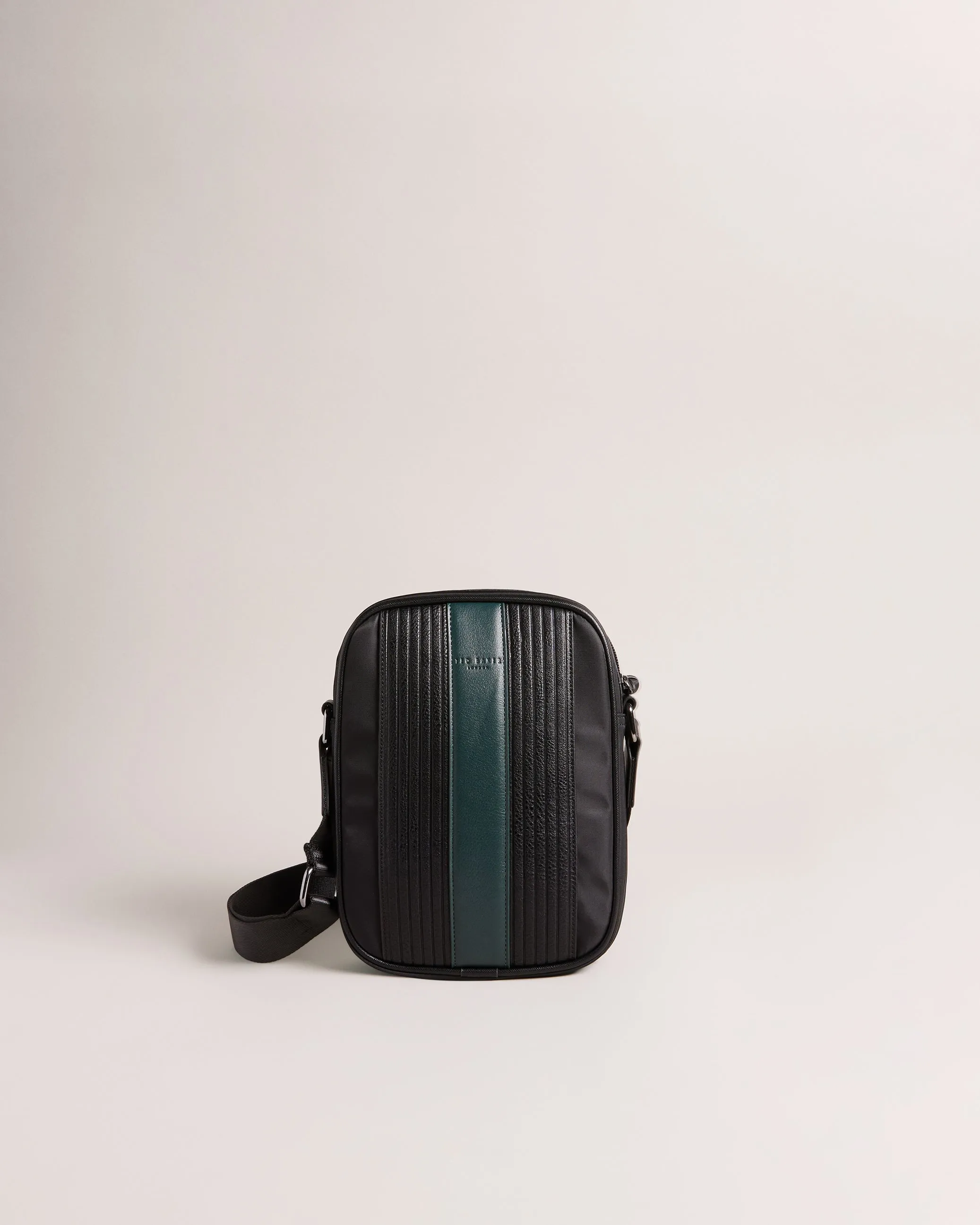 Rockie Core Twill Pu Striped Large Flight Bag