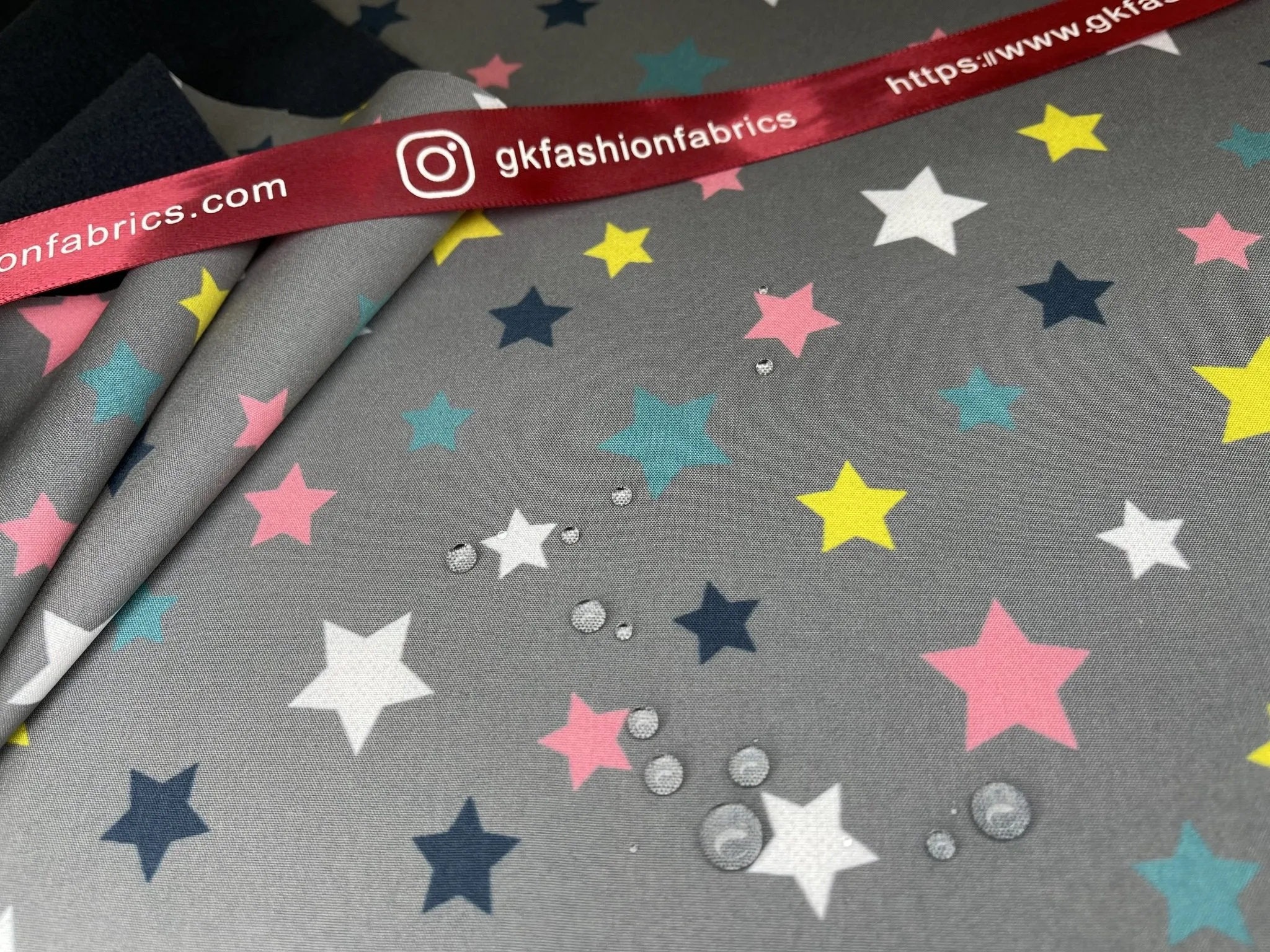 Softshell Stars Print Fabric